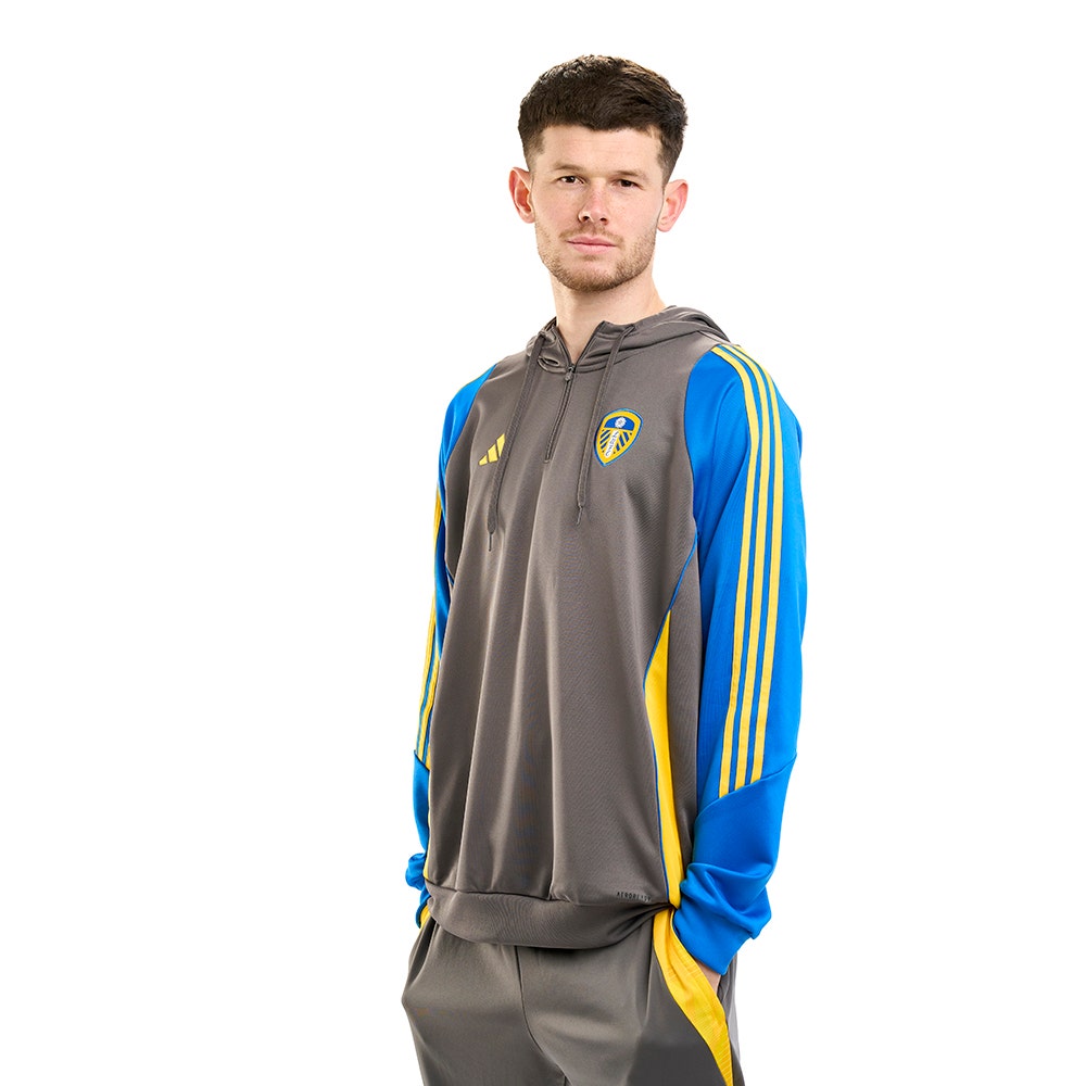 p01hood24101-leeds_utd-set2-18